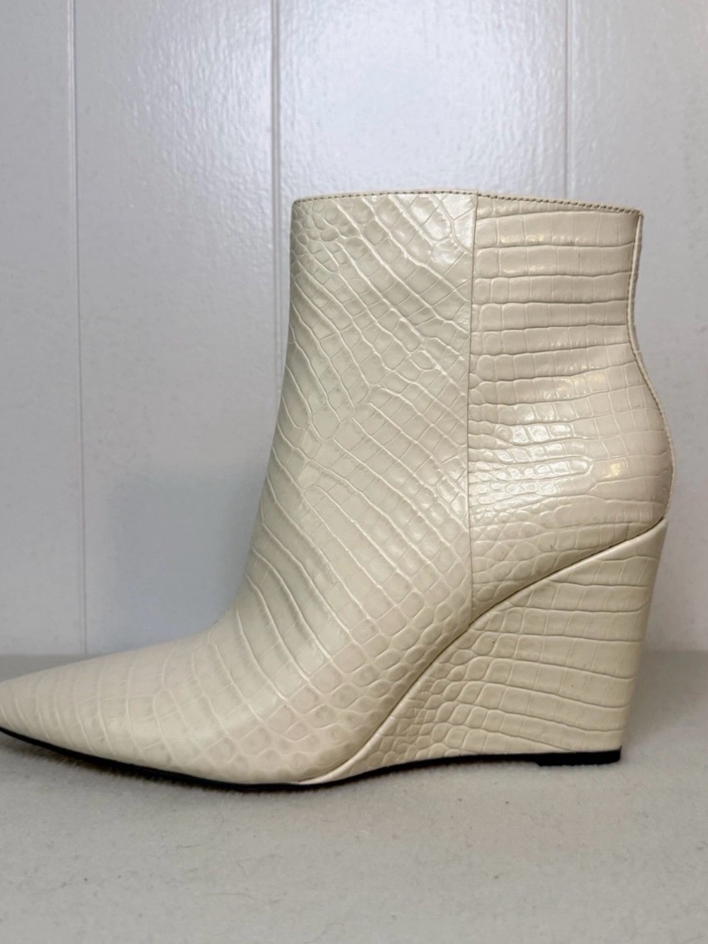 Vince Camuto Croc-Embossed Cream Wedge Ankle Boots - Picture 5 of 15